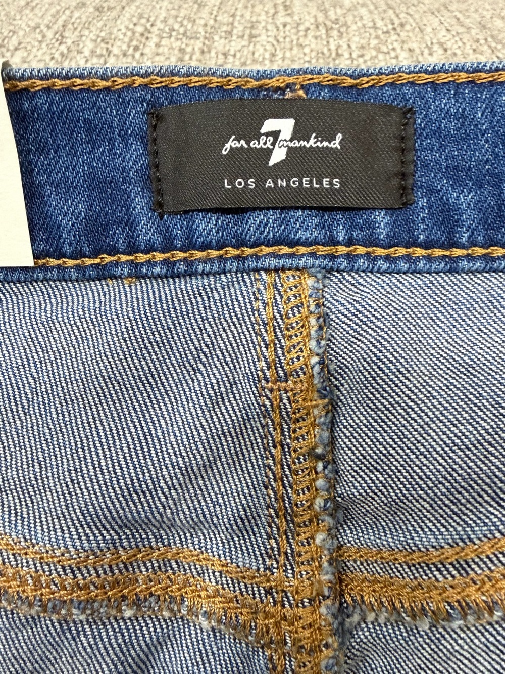 NWT 7 For All Mankind Dojo Ultra High Rise Flare Jeans Medium Wash Size 27 - Picture 13 of 13